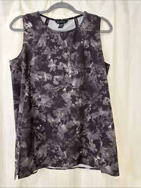 Athleta Charcoal Floral Performance Tank